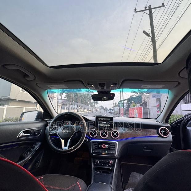 Mercedes-Benz GLA 250 2016 White