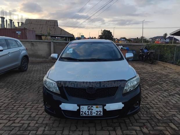 Toyota Corolla S 4dr Sedan (1.8L 4cyl 4A) 2011 Silver