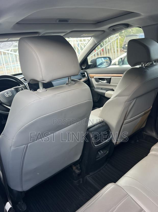 Honda CR-V Touring AWD 2019 Blue