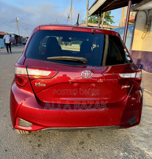 Toyota Vitz 1.3 FWD 5dr 2017 Red