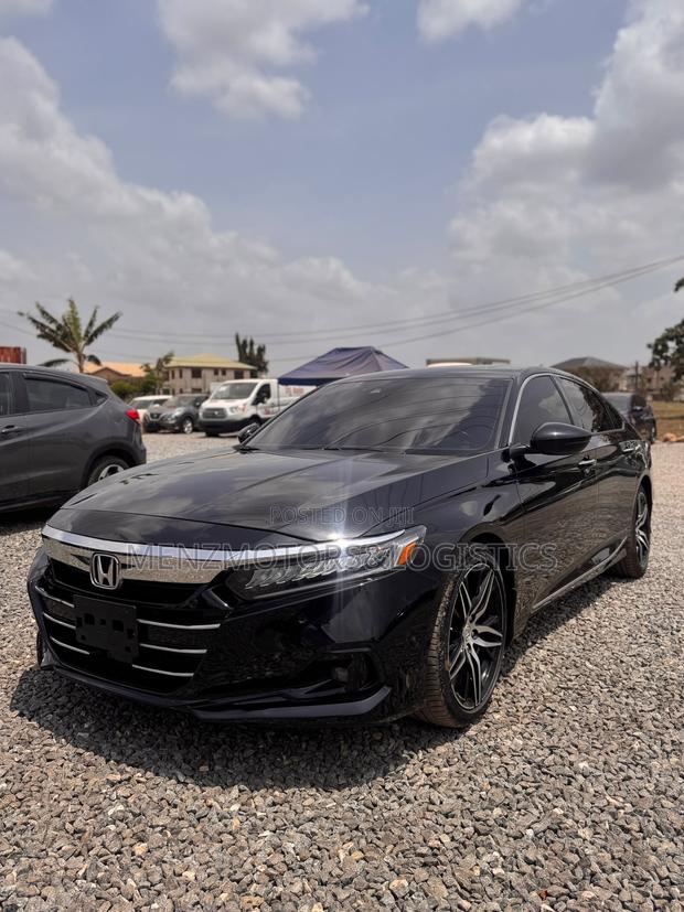 Honda Accord Touring 2.0T 2022 Black