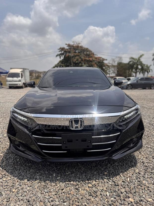 Honda Accord Touring 2.0T 2022 Black