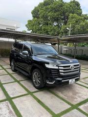 Toyota Land Cruiser LC300 2024 Black for sale