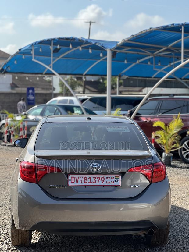 Toyota Corolla XSE (1.8L 4cyl 2A) 2018