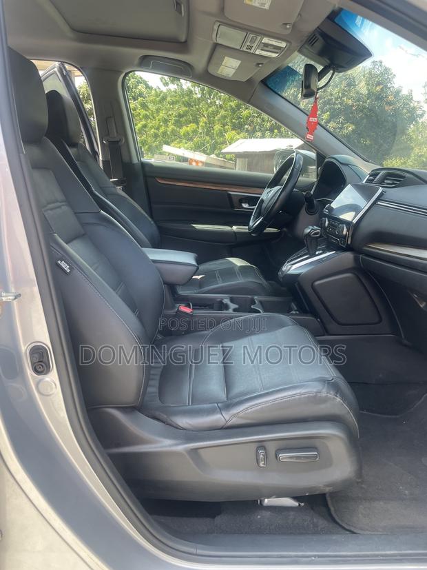 Honda CR-V 2019 Silver
