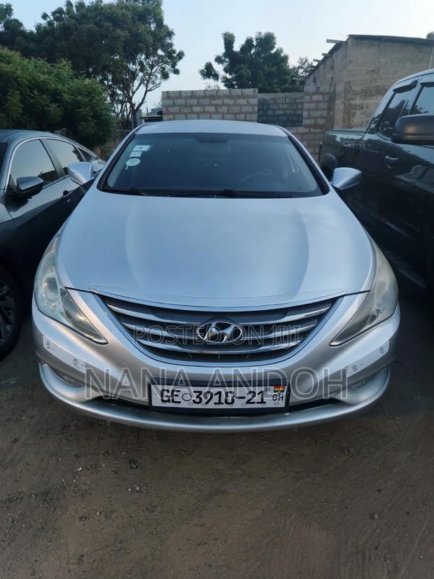 Hyundai Sonata 2012 Silver