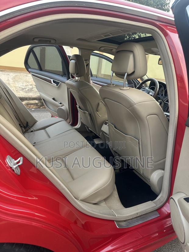 Mercedes-Benz C250 2013 Red