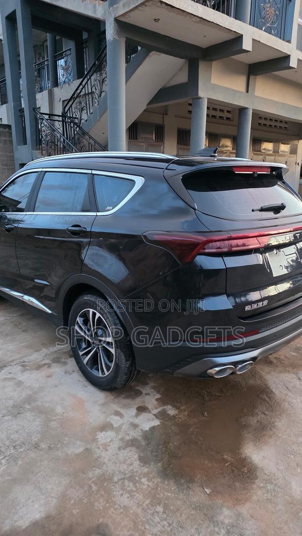 Jetour X70 Plus 1.5 7-Seater FWD 2021 Black