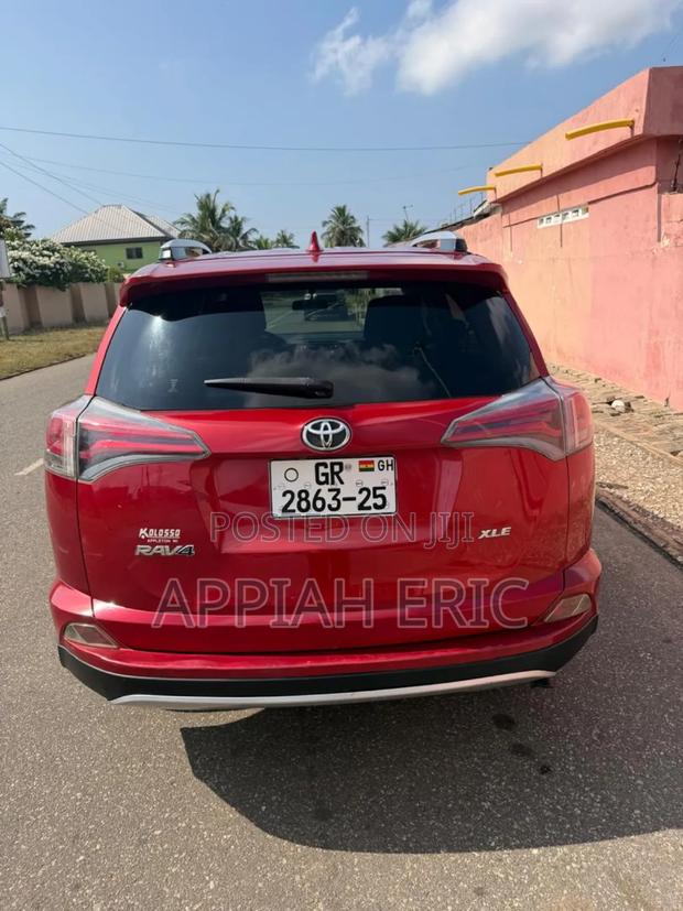 Toyota RAV4 Limited AWD (2.5L 4cyl 6A) 2017 Red