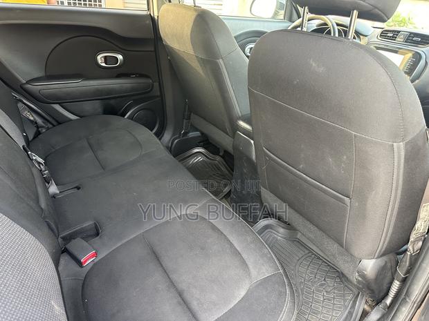 Kia Soul Base Hatchback 2018 Black