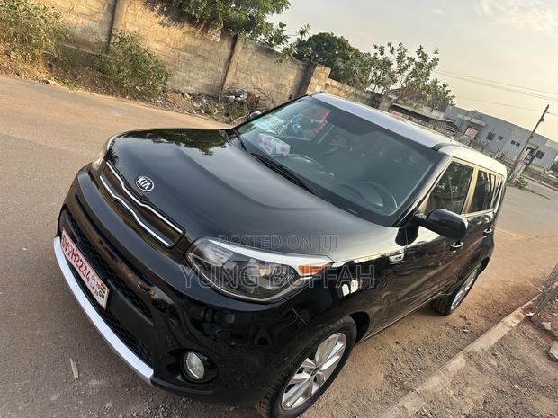 Kia Soul Base Hatchback 2018 Black
