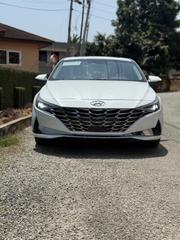 Hyundai Elantra Limited 2022 White for sale