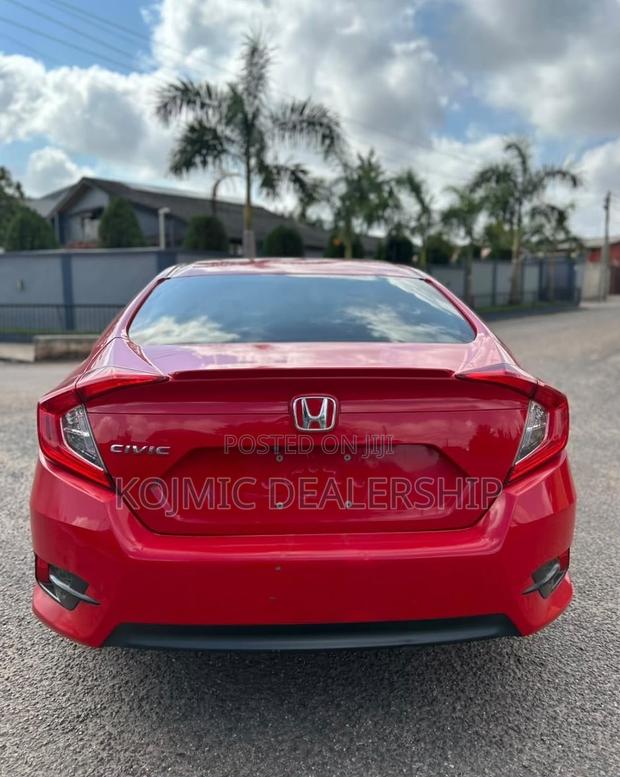 Honda Civic 2017 Red
