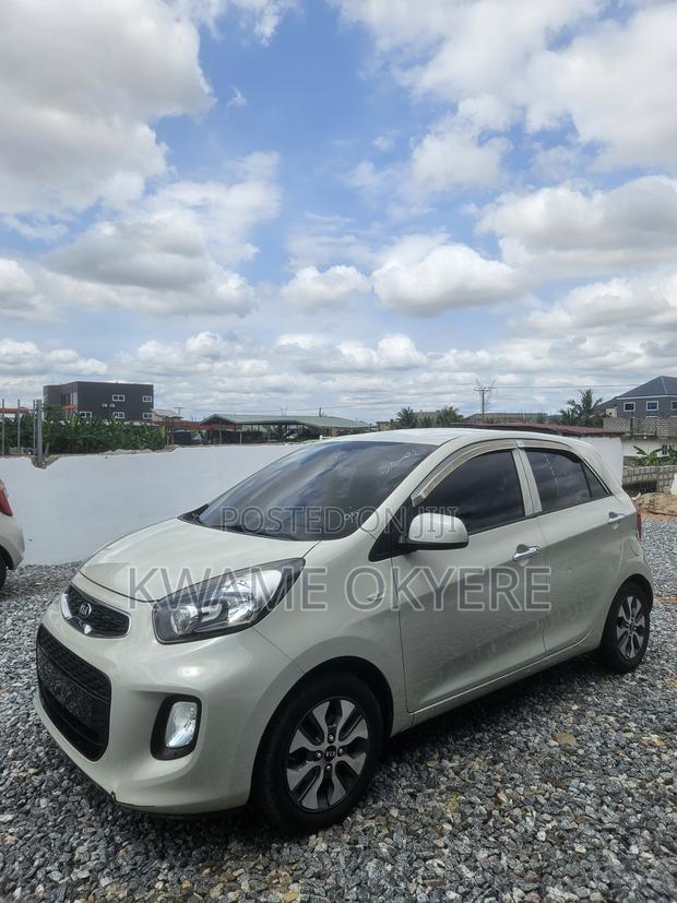 Kia Morning 2016 Beige