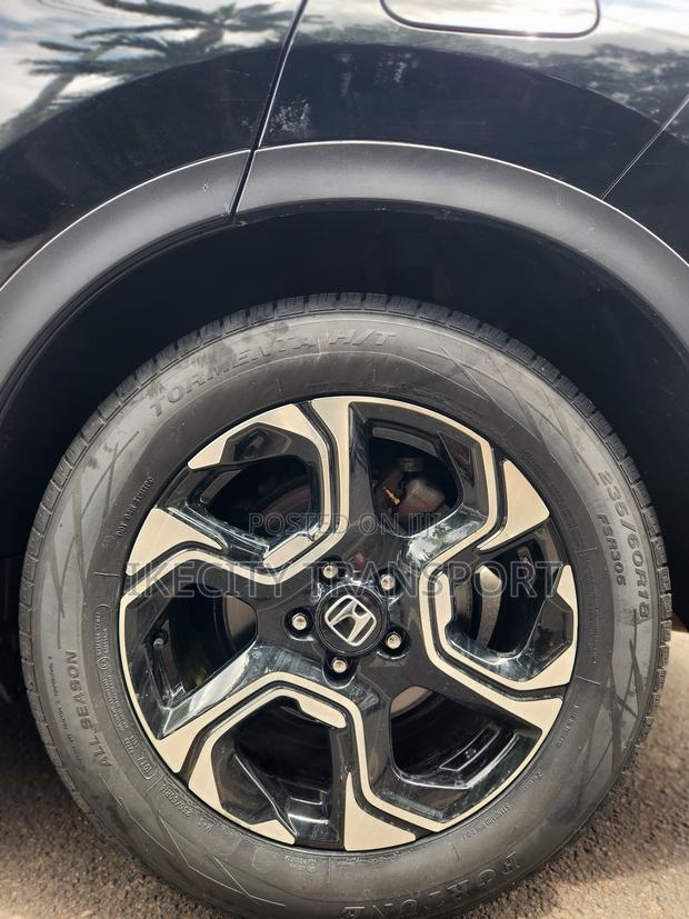 Honda CR-V Touring AWD 2018 Black