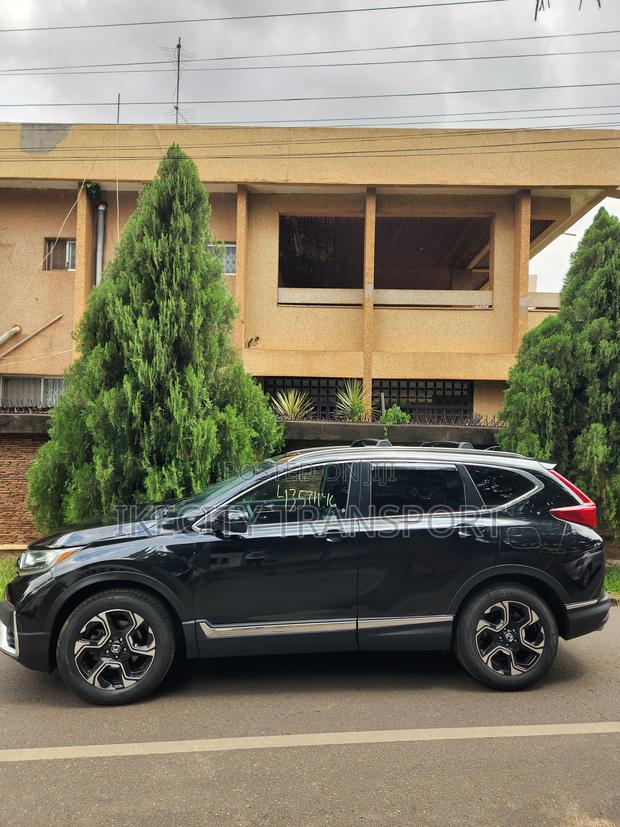 Honda CR-V Touring AWD 2018 Black
