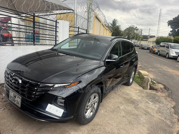 Hyundai Tucson SE 2024 Black