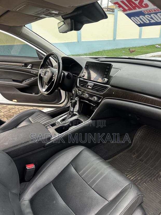 Honda Accord EX-L (1.5L 4cyl Turbo CVT) 2019 White