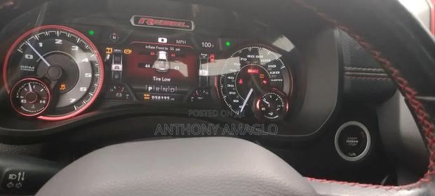 RAM 1500 2020 Gray