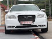 Chrysler 300C Base AWD 2016 Off white for sale