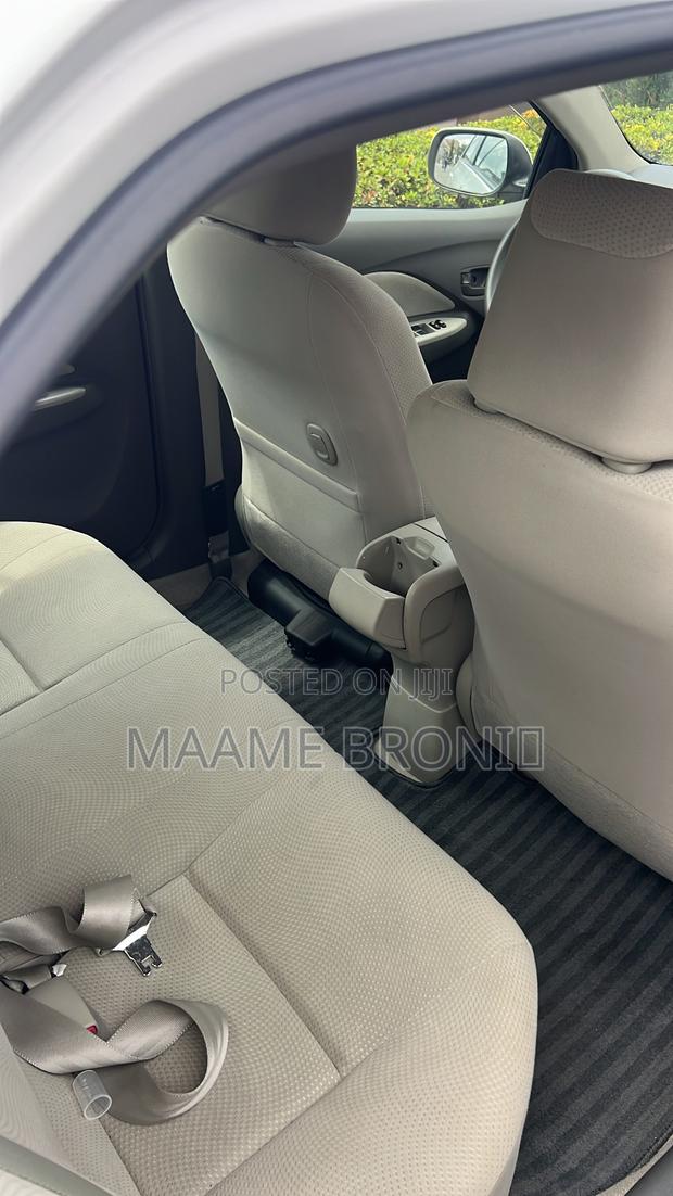 Toyota Belta 2011 White