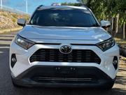 Toyota RAV4 XLE AWD 2020 White for sale