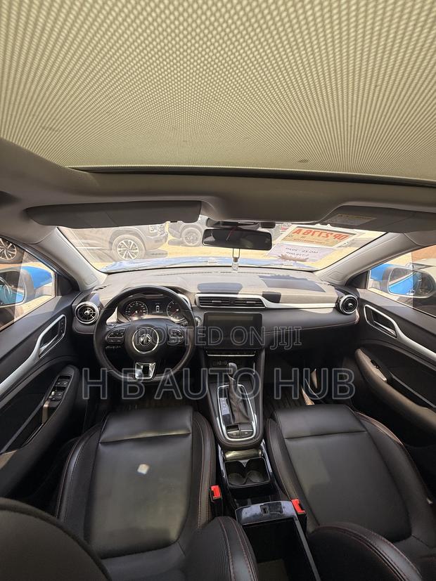 MG ZS 2020 Blue