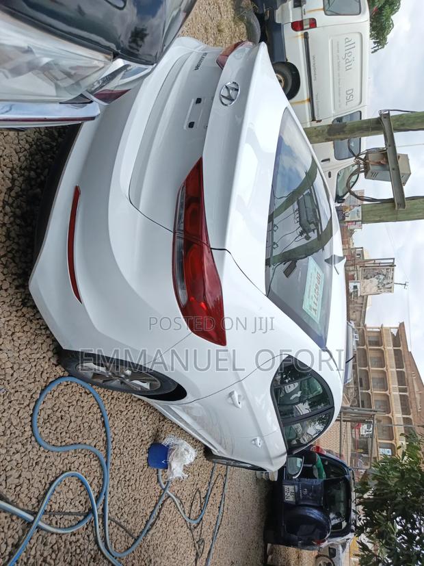 Hyundai Elantra 2017 White