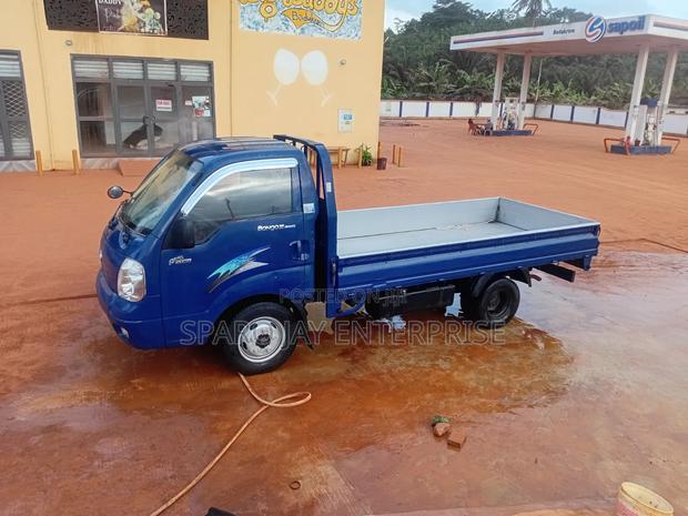 Kia Bongo 2008 Blue