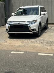 Mitsubishi Outlander SEL AWC 2017 White for sale