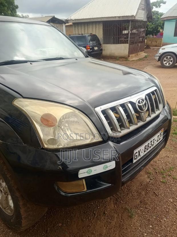 Toyota Land Cruiser Prado 2012 Black
