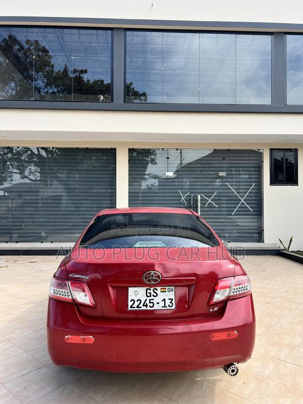 Toyota Camry 2010 Red