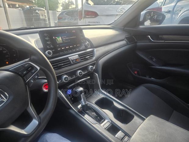 Honda Accord Sport 2018 White
