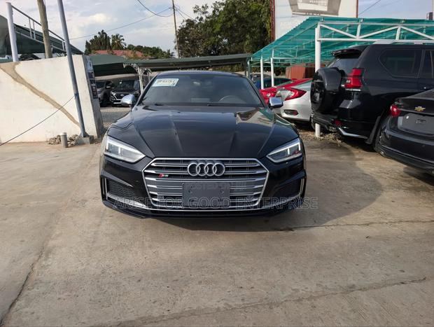 Audi S5 3.0T Premium AWD quattro Sportback 2019 Black