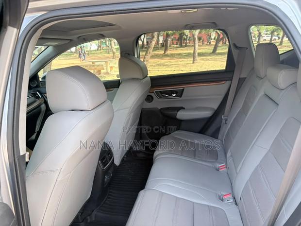 Honda CR-V 2018 Silver