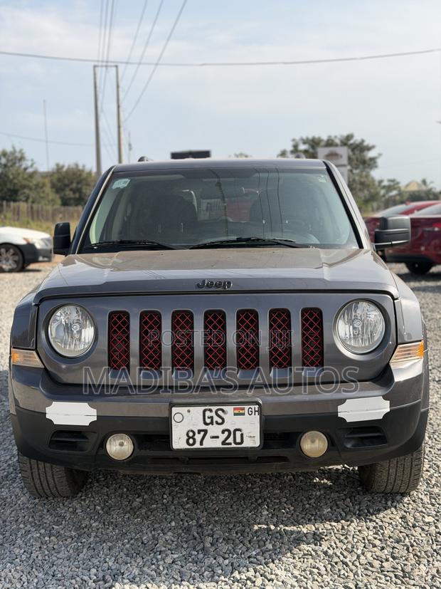 Jeep Patriot Sport 4x4 2016 Gray