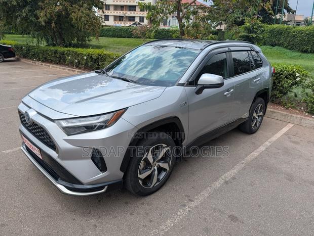 Toyota RAV4 Prime SE AWD 2024 Silver