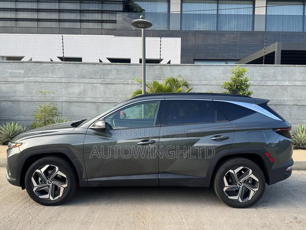 Hyundai Tucson Limited 2022 Green