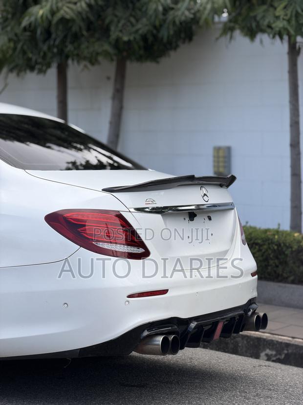 Mercedes-Benz E300 2016 White