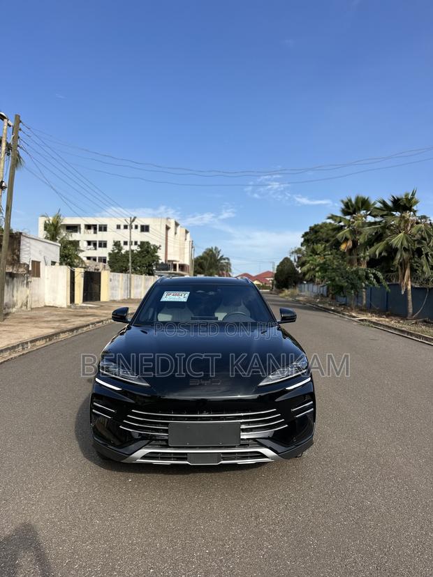 BYD Qin Plus DM-i 2024 Black