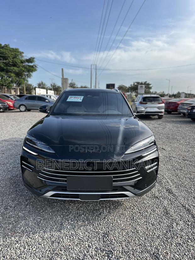 BYD Qin Plus DM-i 2024 Black