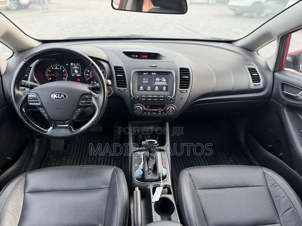 Kia Forte EX Sedan 2017 Red