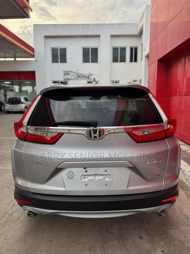 Honda CR-V Touring AWD 2018 Silver