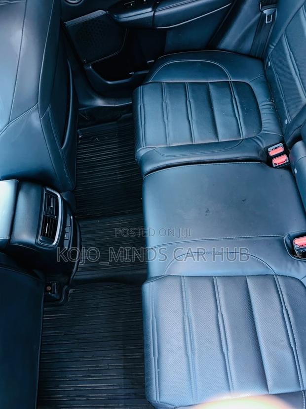 Honda CR-V Touring 2022 Burgundy