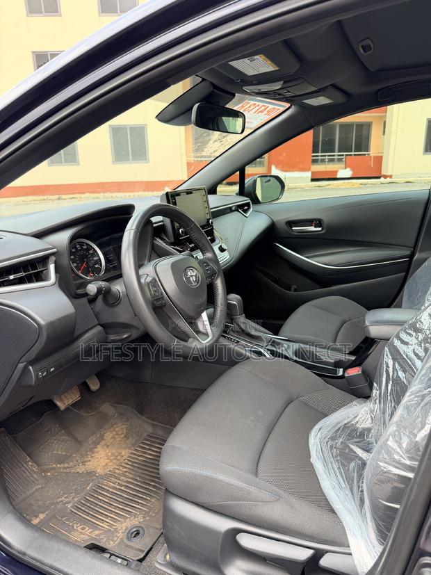 Toyota Corolla 2022 Blue