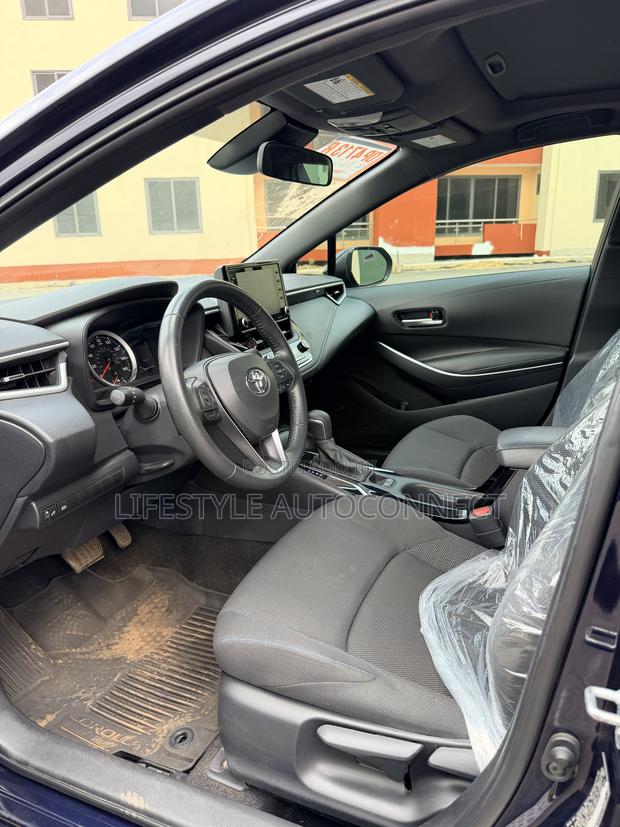 Toyota Corolla 2022 Blue