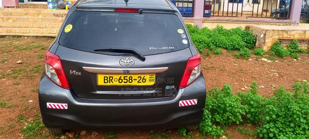 Toyota Vitz 1.5 FWD 5dr 2015 Gray