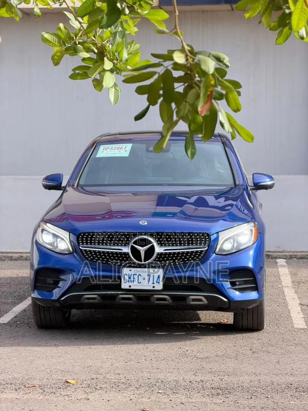 Mercedes-Benz GLC-Class 2018 Blue