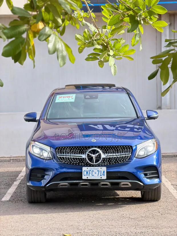 Mercedes-Benz GLC-Class 2018 Blue