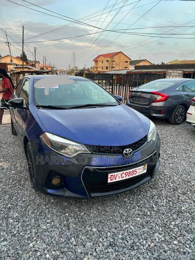 Toyota Corolla S 4dr Sedan (1.8L 4cyl CVT) 2016 Blue